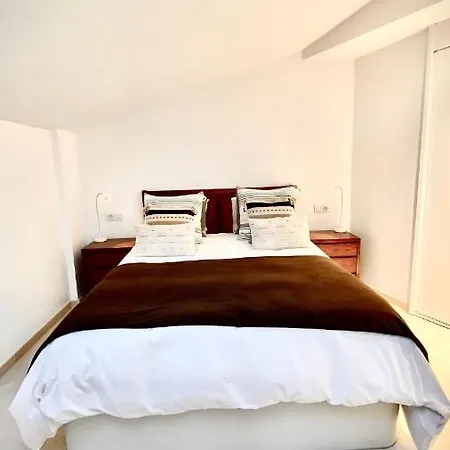 Luxury Overlooking Bay Numm1 *